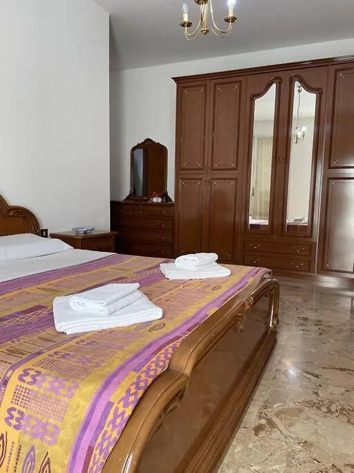 Iris Hosting Appartamenti Per Famiglie Favaro Veneto Apartment